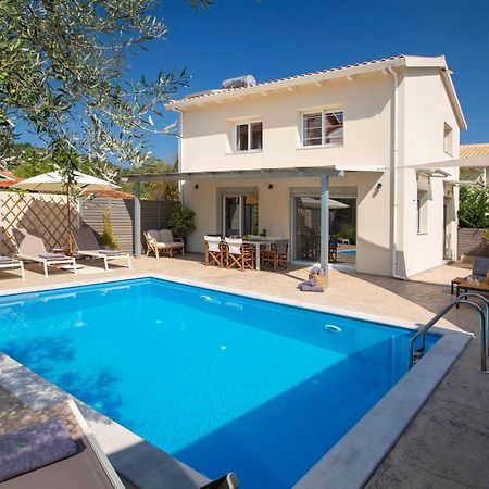 Grappolo Lefkada Villas - Vilana Ideal For Families And Small Groups Apolpaina Exteriér fotografie